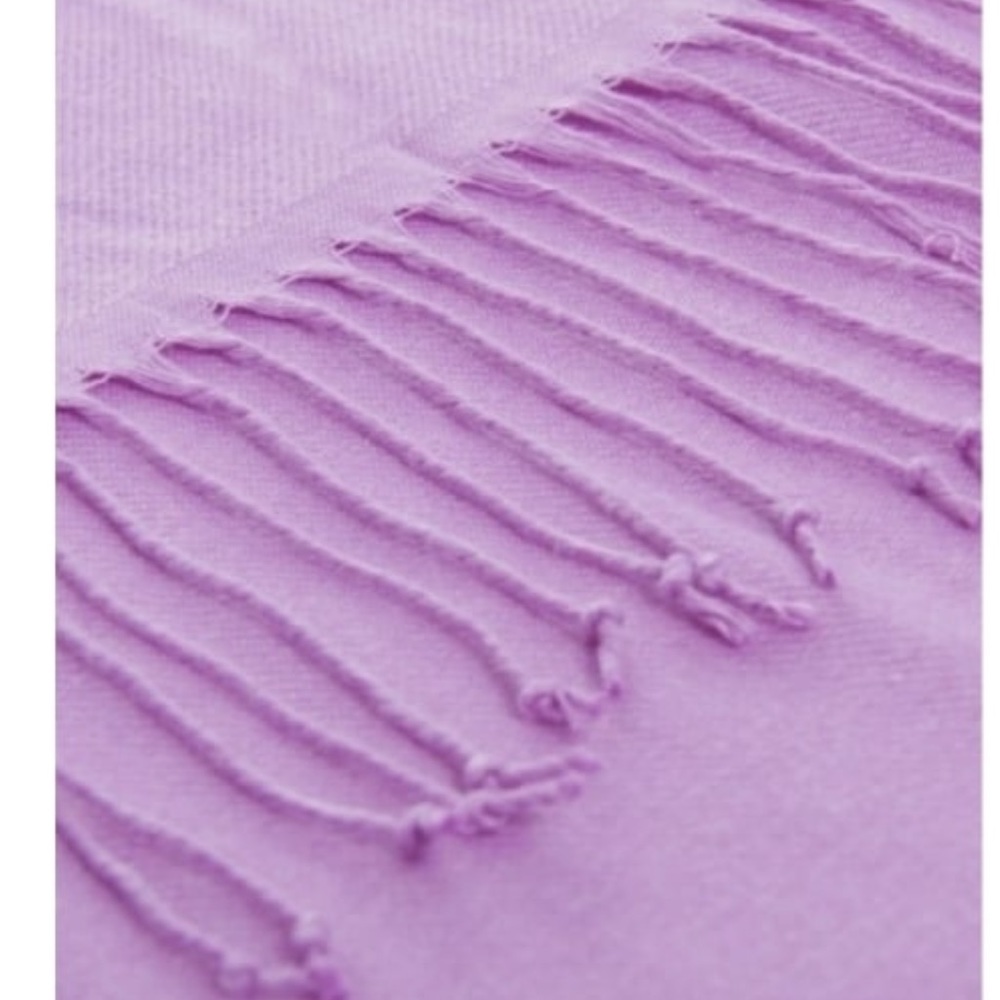 Scarf - Picture 2 of 3